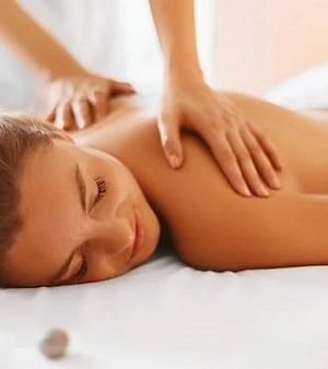 Back Massage + Ahlan Lounge Access @ DXB - Terminal 3